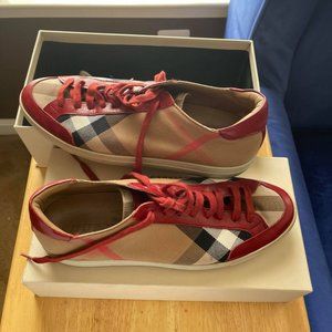 Burberry Hartfields Check Low Top Sneaker